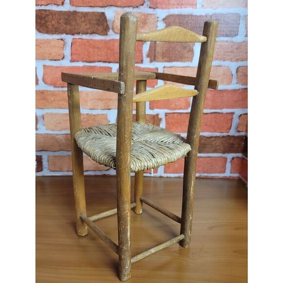 Vintage Handmade 13" Solid Oak Doll High Chair Woven Rush Seat Rustic Primitive - Picture 4 of 8